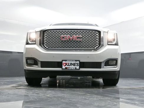 Used 2017 GMC Yukon Denali w/ Open Road Package image 43