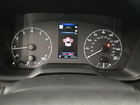 Used 2025 Toyota Corolla LE image 7