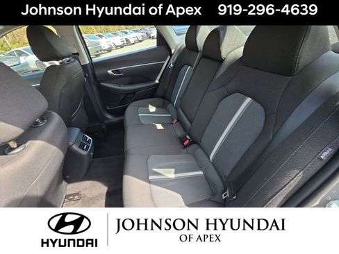 Used 2021 Hyundai Sonata SEL w/ Convenience Package image 25