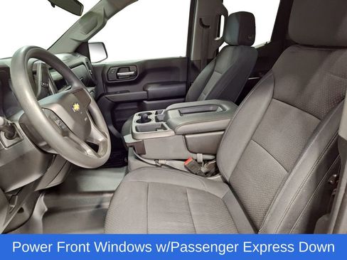 Used 2019 Chevrolet Silverado 1500 Custom w/ Custom Value Package image 14