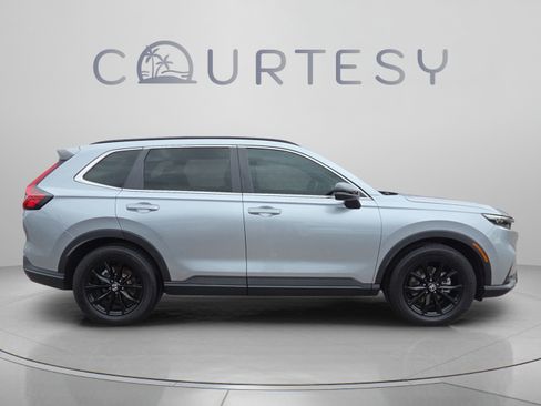 Certified 2024 Honda CR-V Sport-L image 7