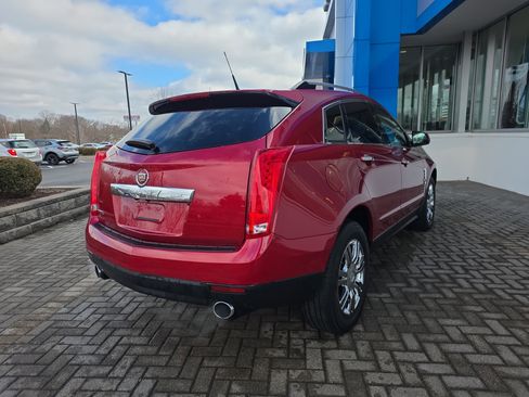 Used 2011 Cadillac SRX Luxury image 5
