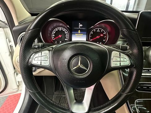 Used 2015 Mercedes-Benz C 300 Sedan image 14