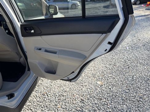 Used 2014 Subaru Crosstrek 2.0i Premium w/ Moonroof Package image 16