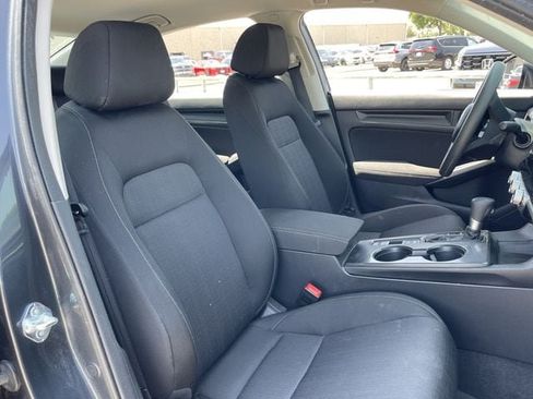Used 2025 Honda Civic LX image 25
