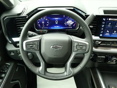 New 2026 Chevrolet Silverado 2500 LTZ w/ LTZ Plus Package AWD/4WD image 17