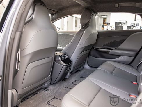 Used 2023 Lucid Air Pure AWD/4WD image 28