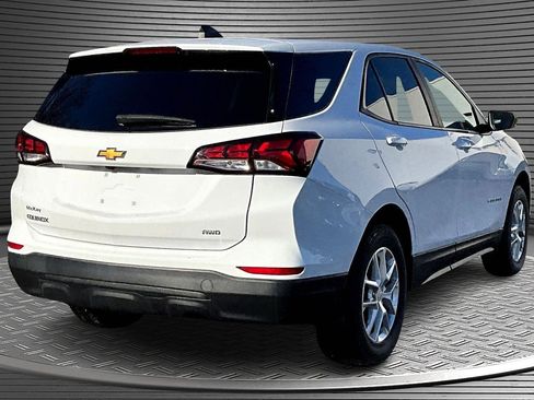 Used 2023 Chevrolet Equinox LS w/ LS Convenience Package image 6