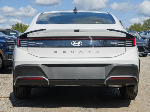 New 2026 Hyundai Sonata SE image 5