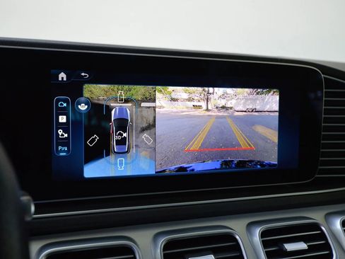 Used 2025 Mercedes-Benz GLE 53 AMG 4MATIC image 53