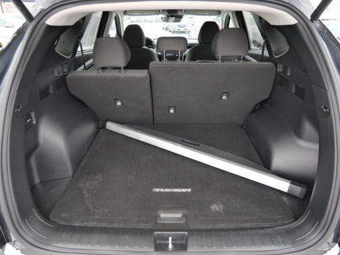 Certified 2023 Hyundai Tucson SEL image 18