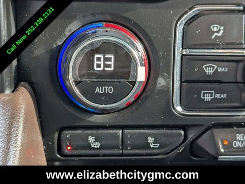 Used 2024 Chevrolet Tahoe Z71 w/ Luxury Package image 32