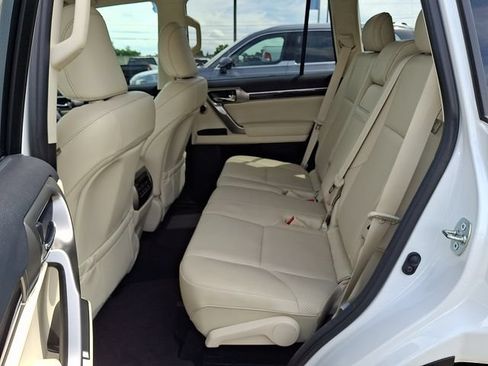 Used 2022 Lexus GX 460 Luxury AWD/4WD image 8