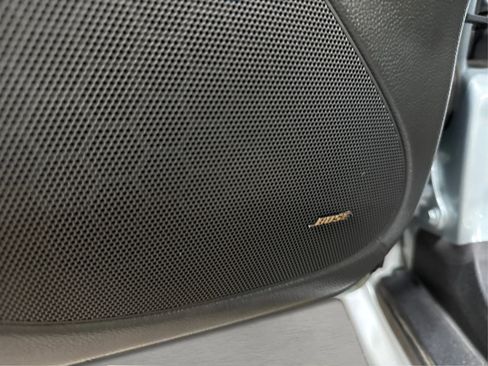 Used 2004 Mercedes-Benz SL 500 w/ AMG Sport Pkg image 24