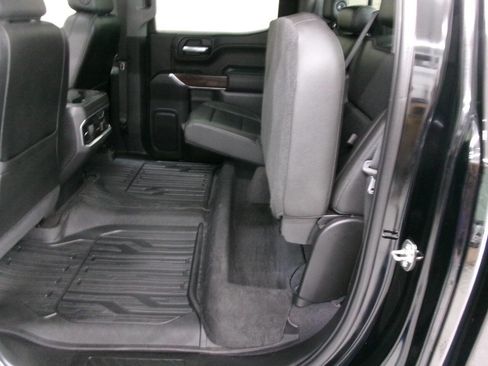 Used 2019 GMC Sierra 1500 SLT w/ SLT Premium Package image 31