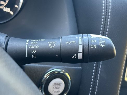 Used 2022 INFINITI QX80 Luxe image 41