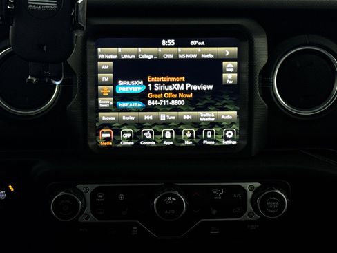 Used 2023 Jeep Wrangler Unlimited Rubicon 4xe w/ Cold Weather Group AWD/4WD image 18