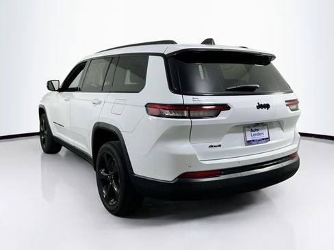 Used 2023 Jeep Grand Cherokee L Laredo image 7