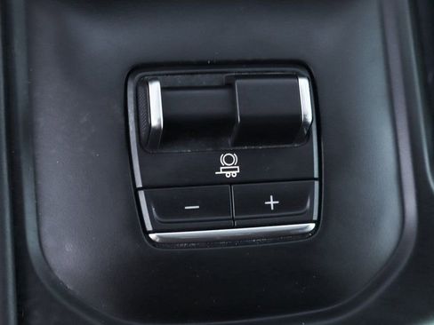 Used 2024 GMC Sierra 2500 Denali Ultimate image 37