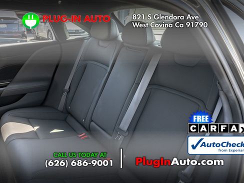 Used 2024 Lucid Air Pure RWD image 9