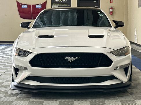 Used 2020 Ford Mustang GT RWD image 9