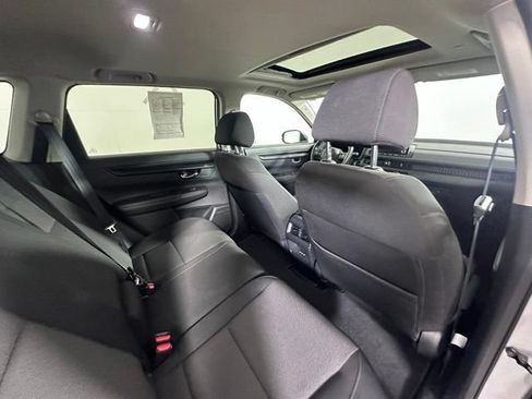 Used 2024 Honda CR-V EX image 12