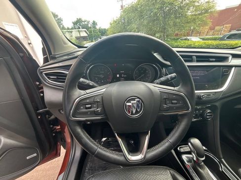 Used 2020 Buick Encore GX Essence w/ Experience Buick Package FWD image 13