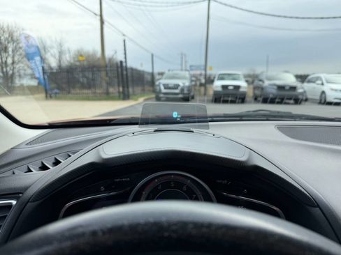 Used 2014 MAZDA MAZDA3 s Grand Touring FWD image 32