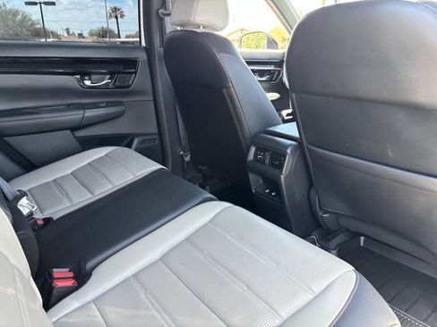 Used 2025 Honda CR-V Sport Touring image 13
