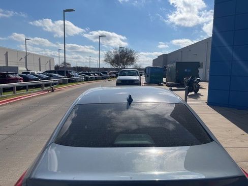 Used 2024 Honda Civic Touring image 7