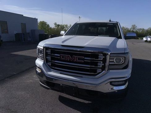 Used 2017 GMC Sierra 1500 SLT AWD/4WD image 4