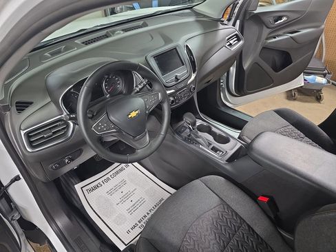 Used 2024 Chevrolet Equinox LT w/ LPO, Floor Liner Package AWD/4WD image 16