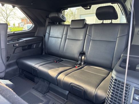 Used 2025 Toyota Sequoia Platinum w/ Tow Technology Package AWD/4WD image 37