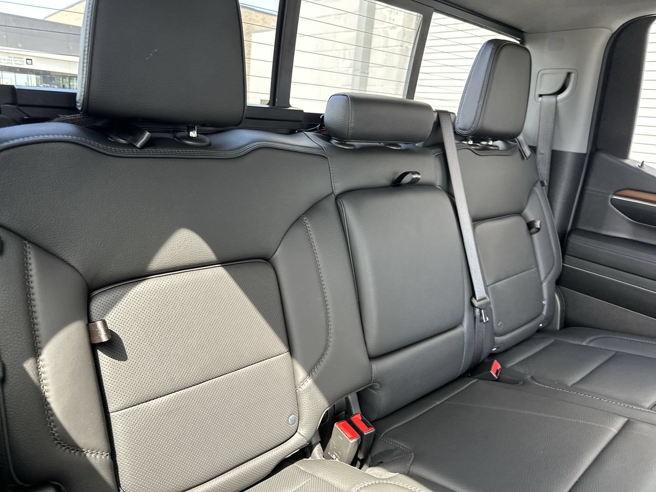 Used 2024 GMC Sierra 1500 Denali AWD/4WD image 19