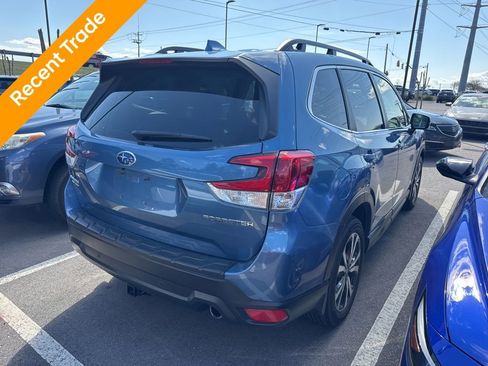 Used 2022 Subaru Forester Limited image 3