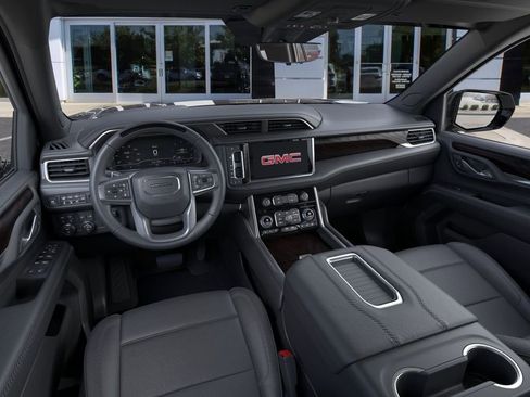 Used 2024 GMC Yukon Denali w/ Denali Reserve Package AWD/4WD image 15