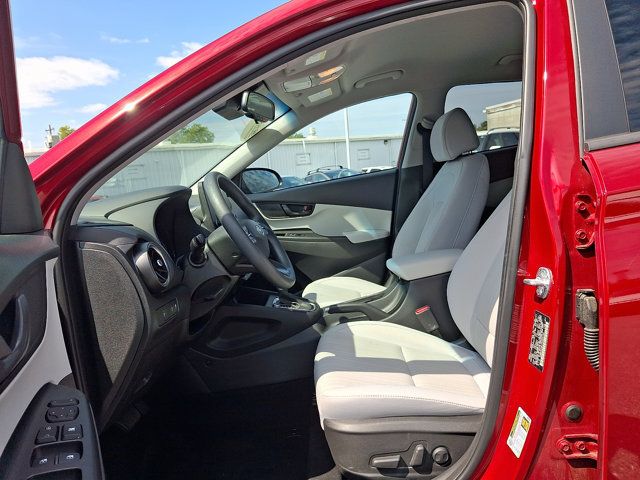 Certified 2023 Hyundai Kona SEL AWD/4WD image 13