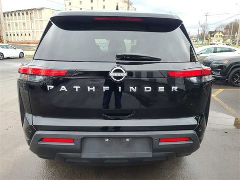Used 2023 Nissan Pathfinder S image 8