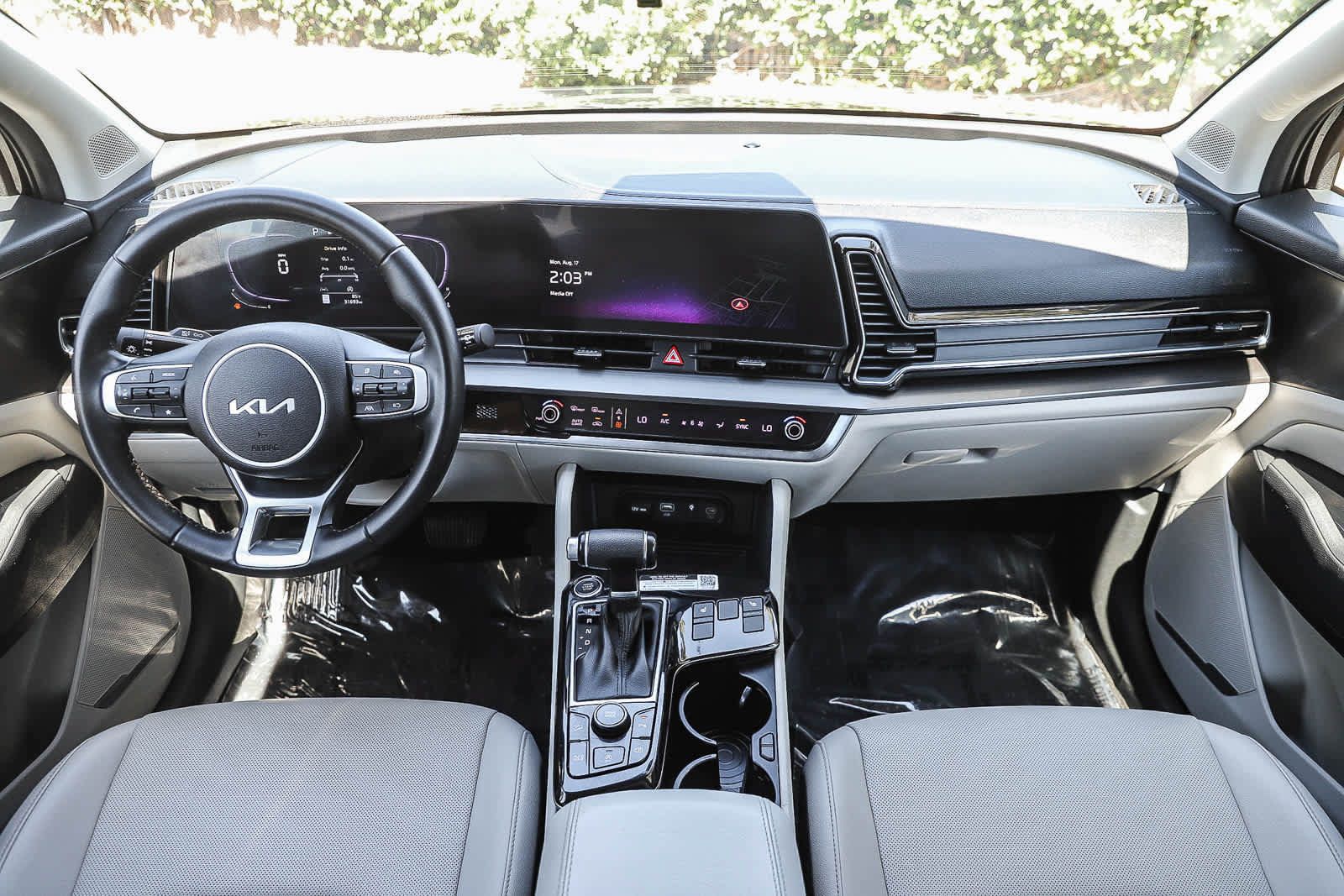 Used 2023 Kia Sportage EX FWD image 12
