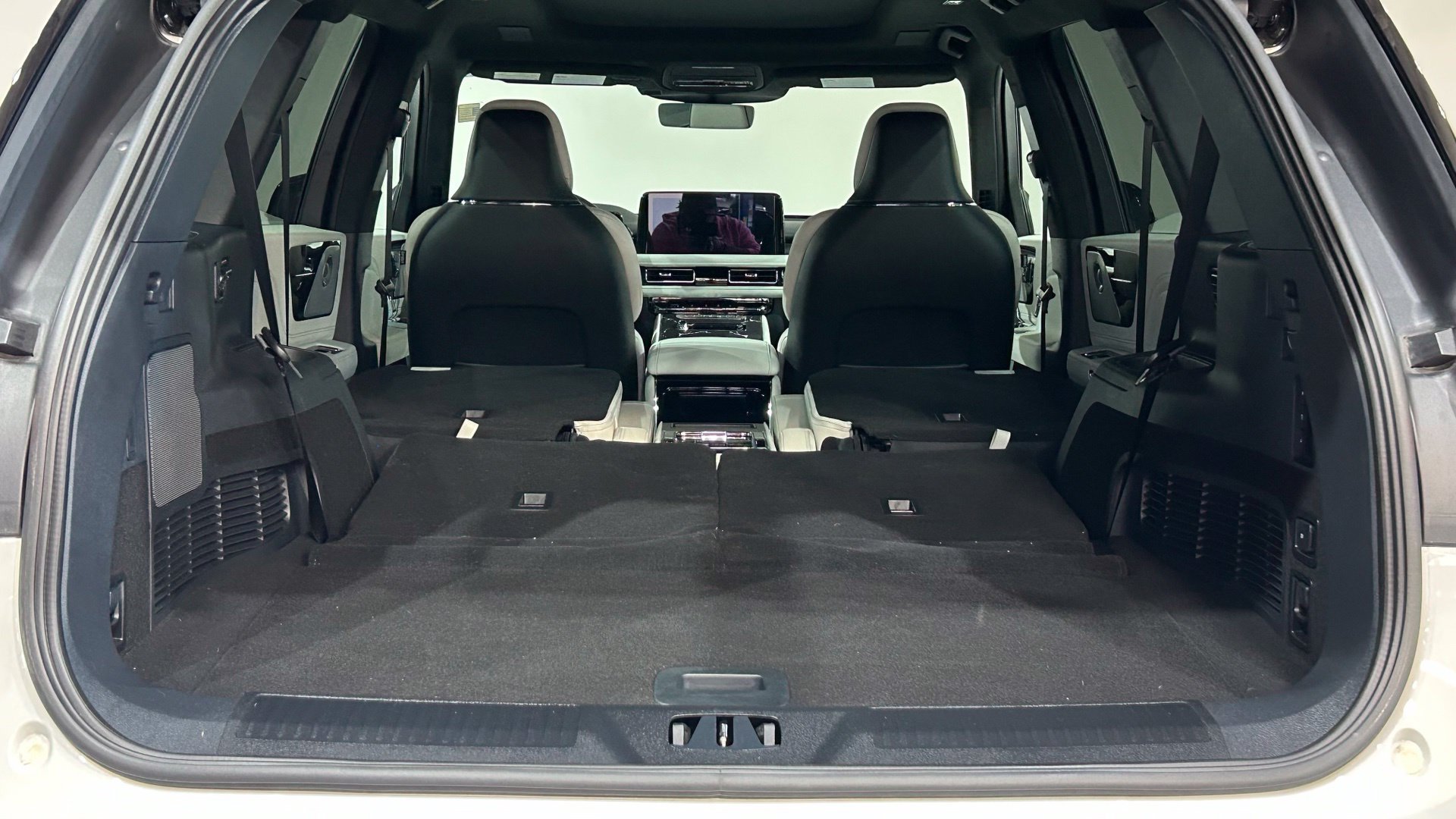 Used 2026 Lincoln Aviator Black Label AWD/4WD image 36