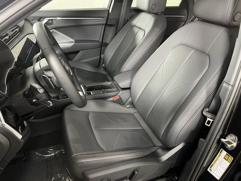 Used 2025 Audi Q3 2.0T Premium Plus w/ Premium Plus Package image 12