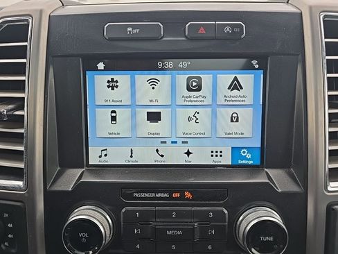 Used 2017 Ford F150 Platinum w/ Max Trailer Tow Package AWD/4WD image 32