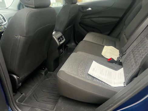 Used 2022 Chevrolet Equinox LT image 11