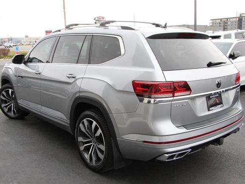 Used 2023 Volkswagen Atlas SEL Premium image 6