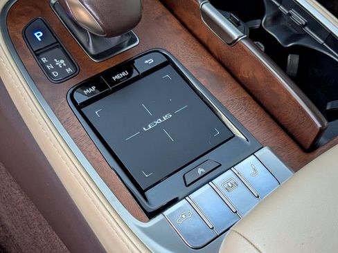 Certified 2020 Lexus LS 500 w/ Interior Upgrade Package RWD image 18