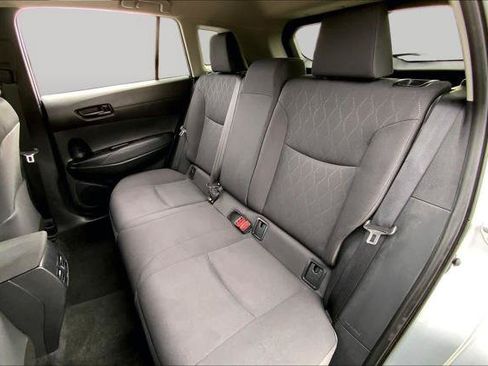 Certified 2026 Toyota Corolla Cross LE FWD image 20
