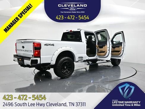 New 2025 Ford F250 XLT w/ Black Appearance Package AWD/4WD image 45