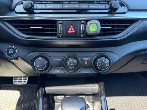 Used 2021 Kia Forte GT-Line w/ GT-Line Premium Package FWD image 13
