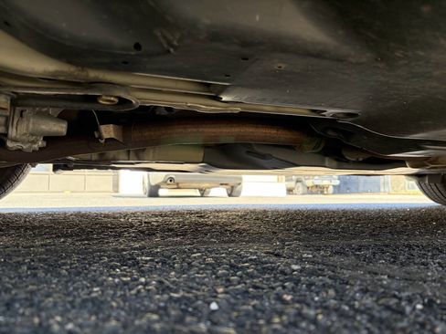 Used 2016 Subaru Legacy 2.5i Premium w/ Moonroof Package image 18