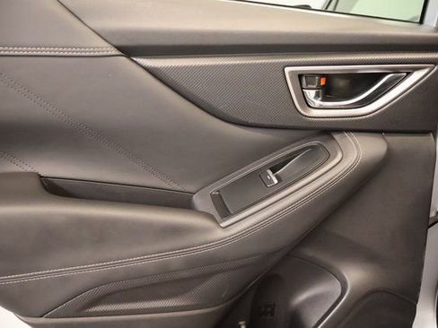 Used 2019 Subaru Forester Touring AWD/4WD image 29